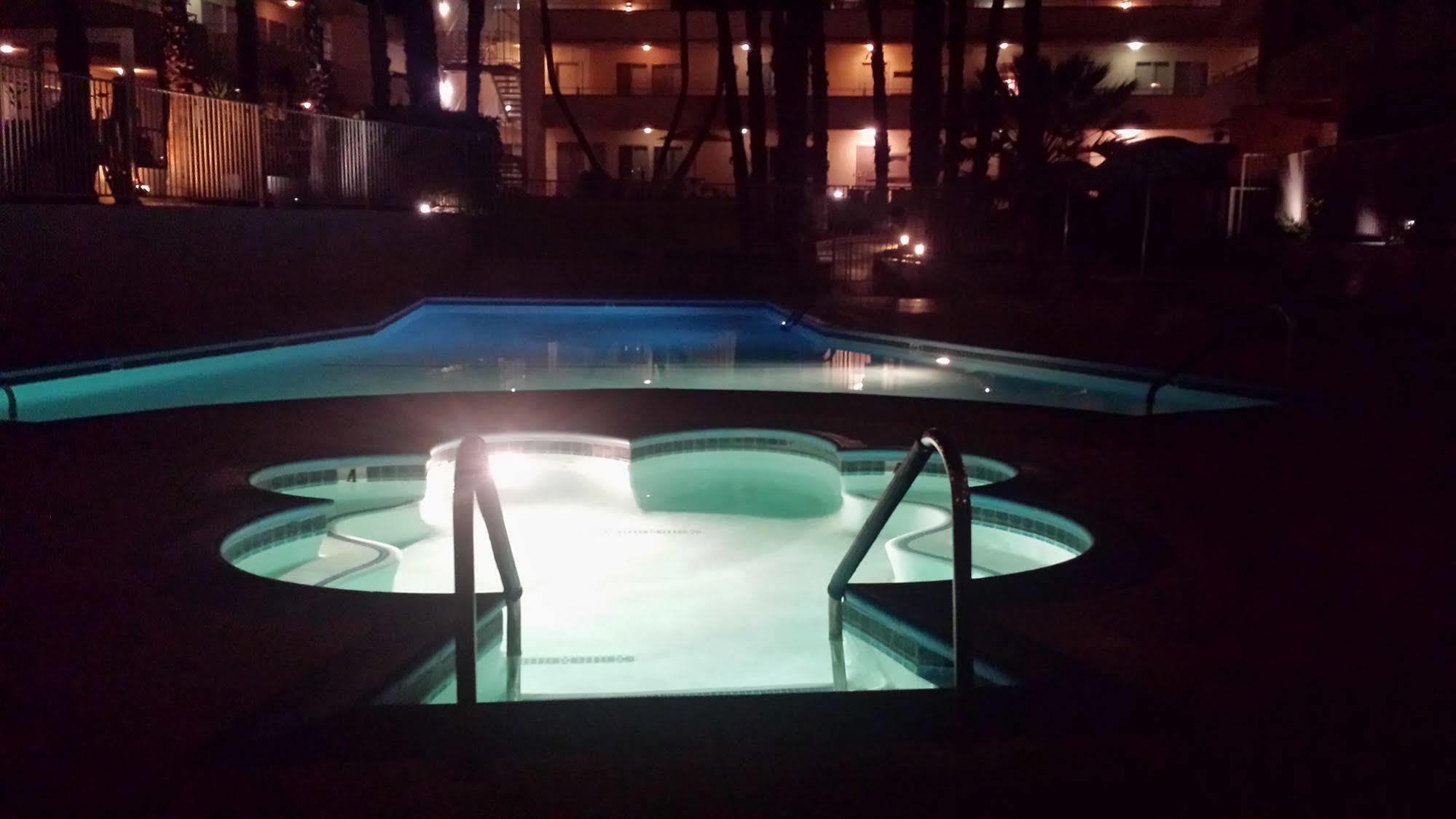 Modern Downtown Condo Palm Springs Dış mekan fotoğraf